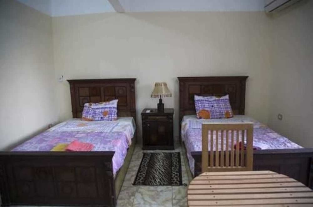 Al-Fayed Pyramids Inn