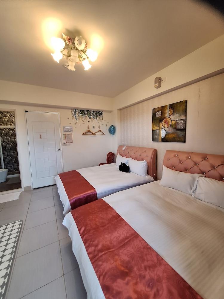 Blue Sea Dreaming City B&B