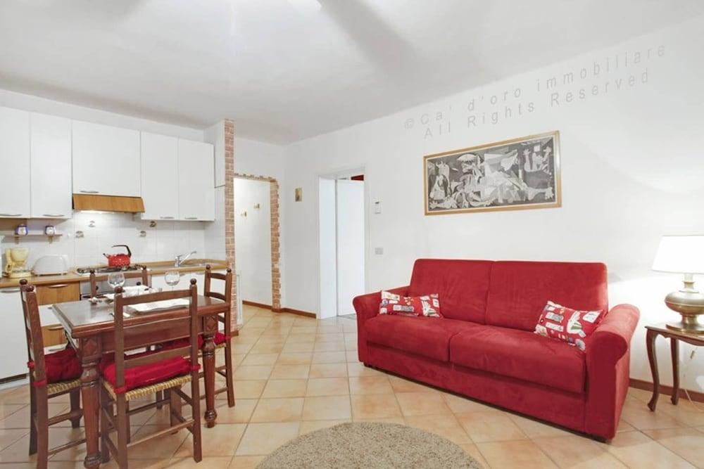 Grimaldi Apartments - Lionello