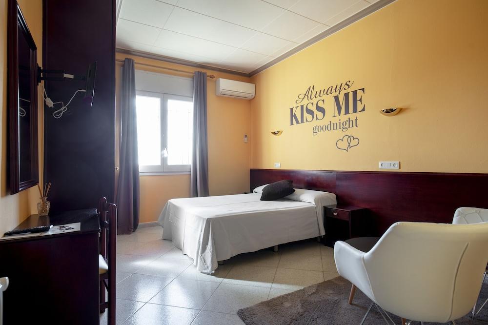 Hostal Rural Can Pau