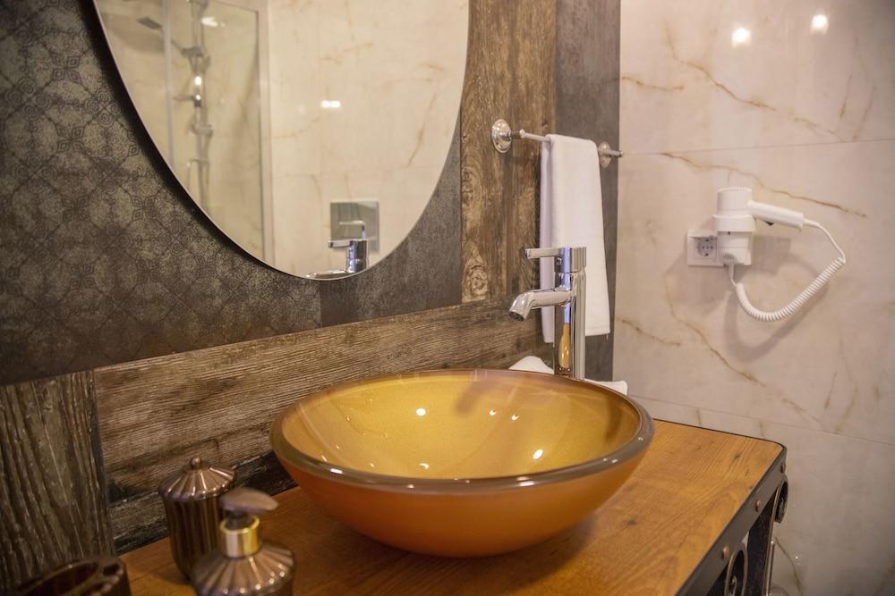 Bellapais 58 Luxury Cesme