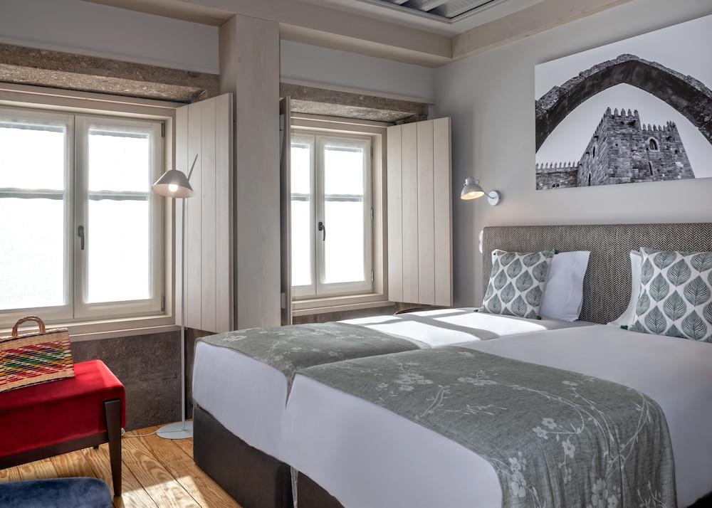 Porta Nova Collection House