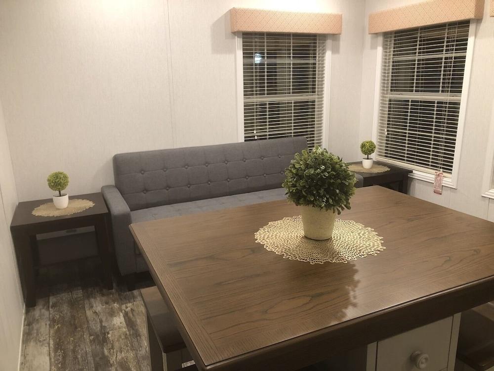 Equestrian House- Dosanko Cottage