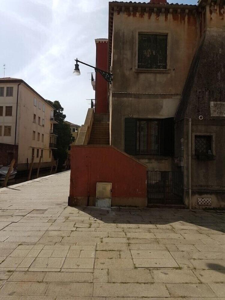 Grimaldi Apartments - Petit Maison