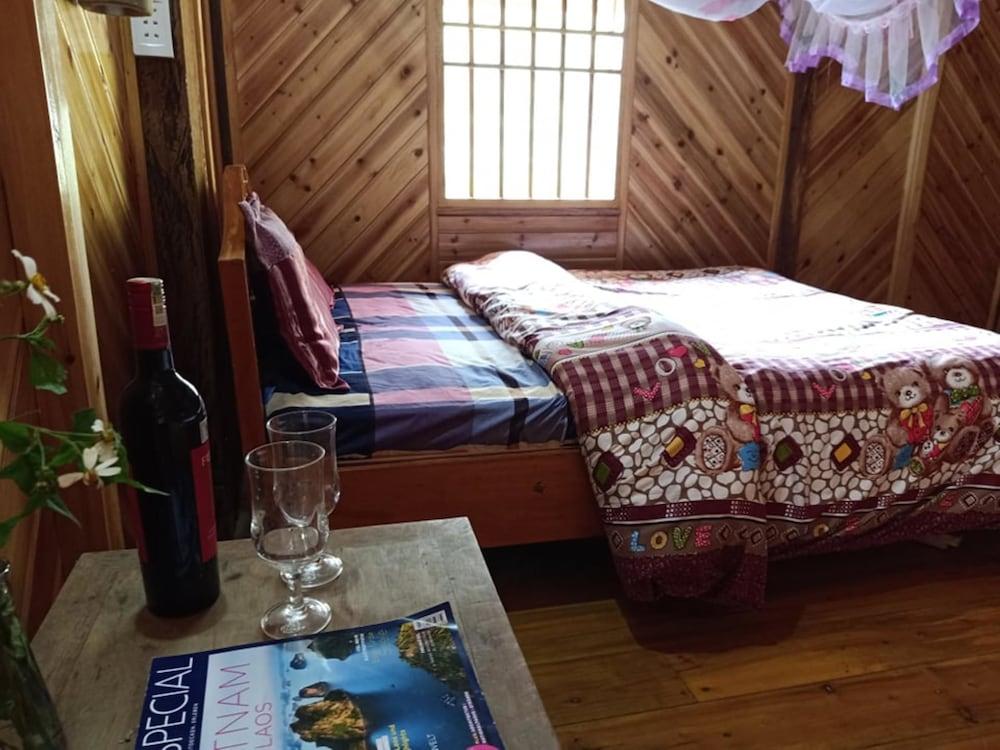 Lenh Family House - Hostel