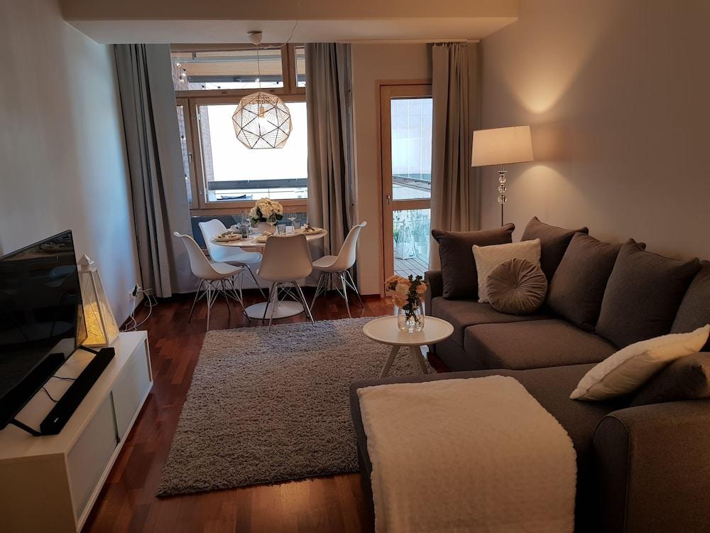 2ndhomes Deluxe Kamppi Center Apartment with Sauna & Balcony