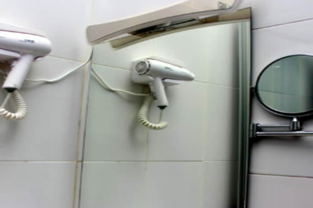 Complexe Hotelier Lorys Lodge