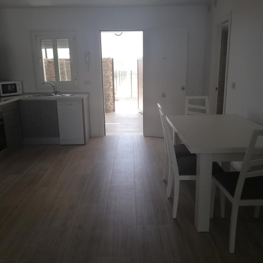 107125 - House in Zahara