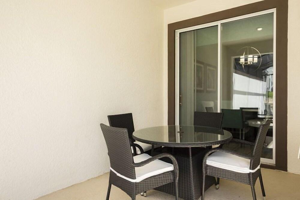 ChampionsGate 4BR Townhome