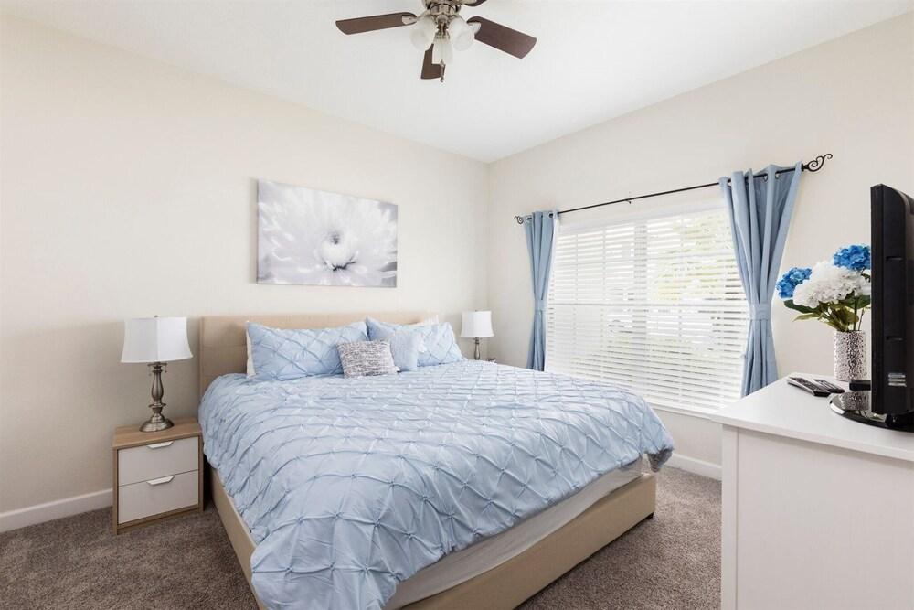 4BR 3BA Townhome in ChampionsGate