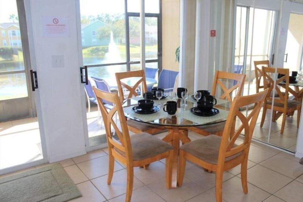 2BR 2BA Townhome at Mango Key