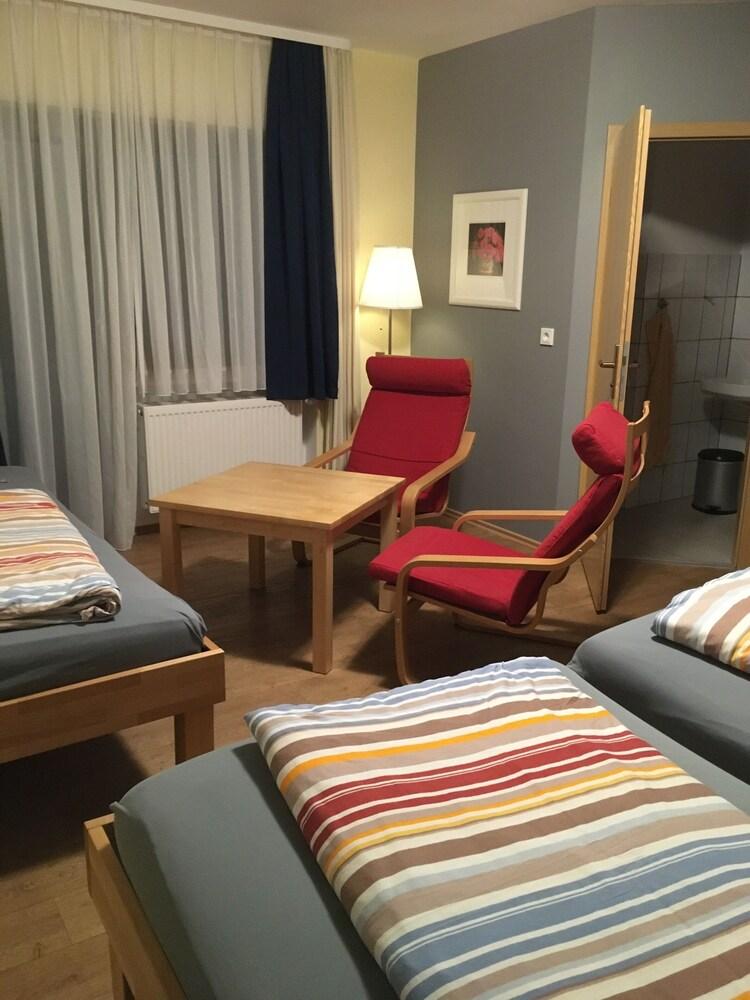 Pension Taunusblick Rosbach v.d.H.