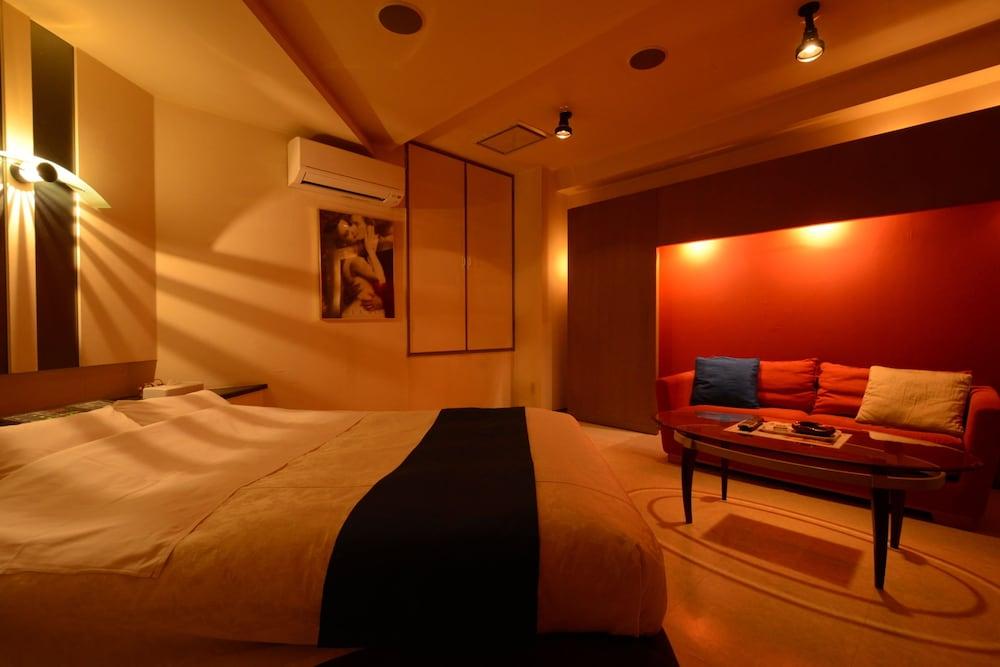 Hotel Tiffany - Adults Only