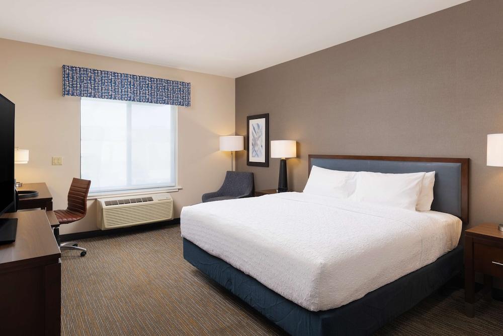 Hampton Inn San Jose Cherry Ave