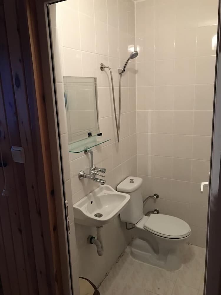 Akarsu Hotel & Restaurant