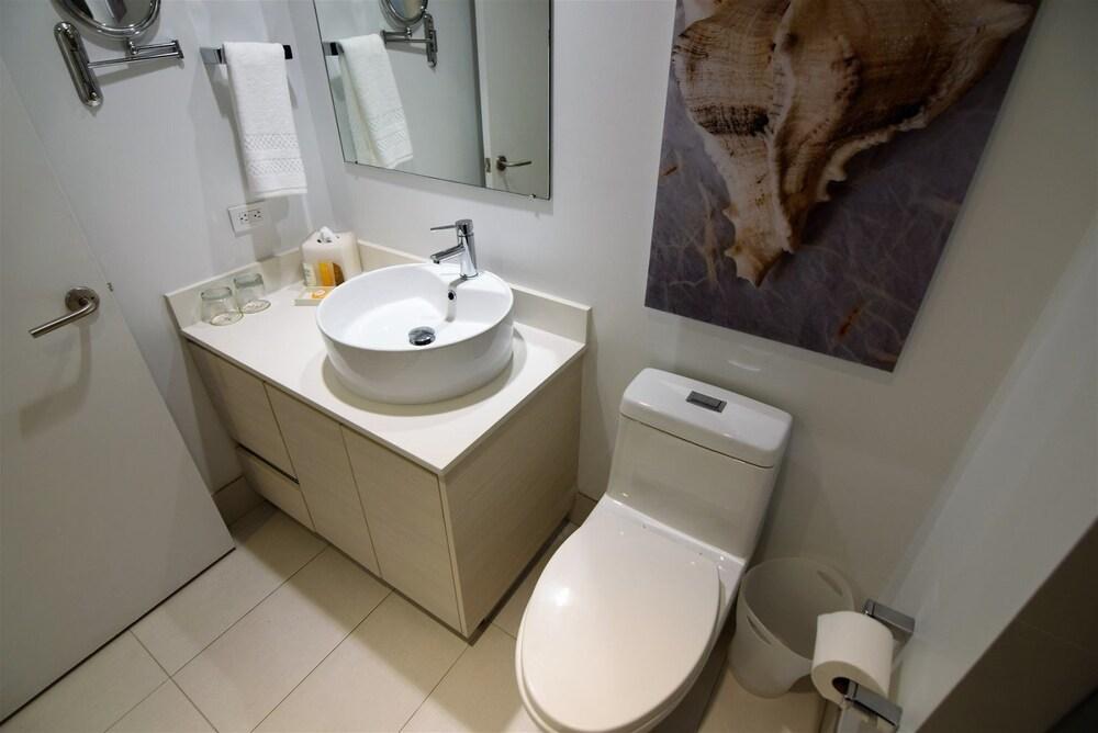 Beachwalk Resort 2007b by Optimax Vacation Rentals