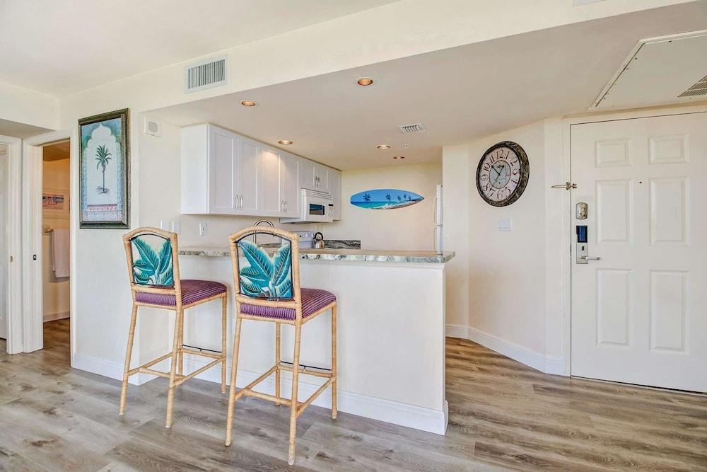 3rd Floor Condo at Lovers Key 301