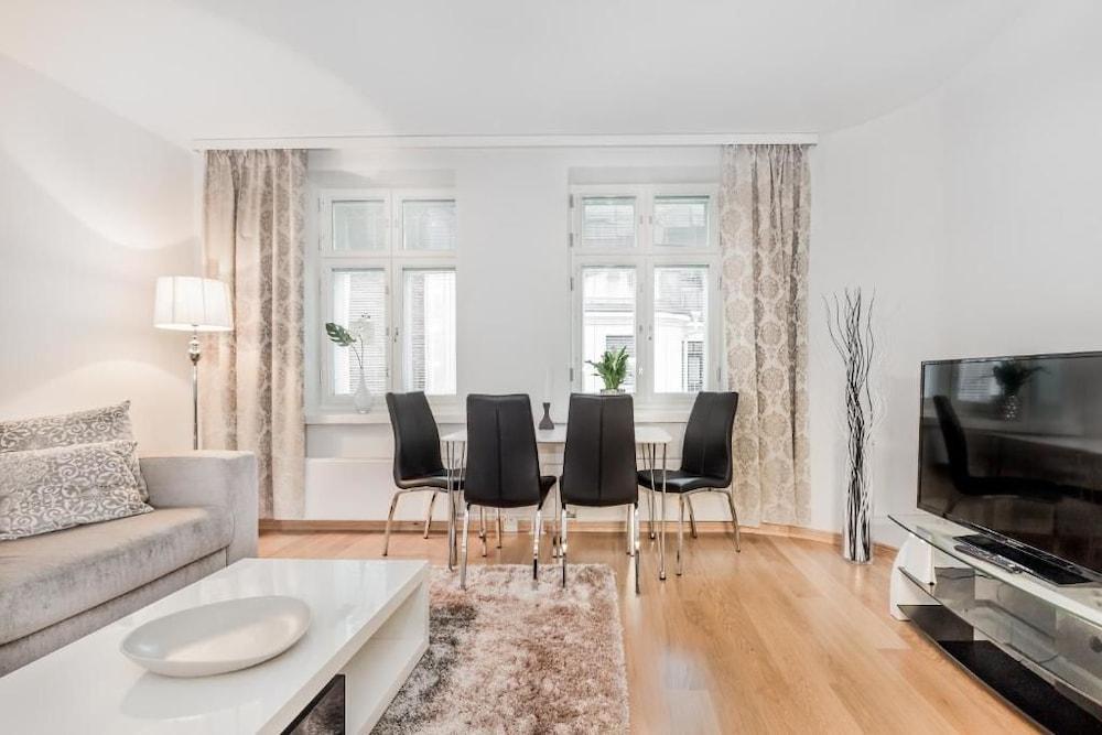 Go Happy Home Apartment Mikonkatu 11