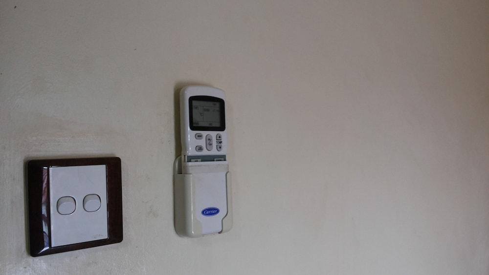 Lillian Towers Hotel