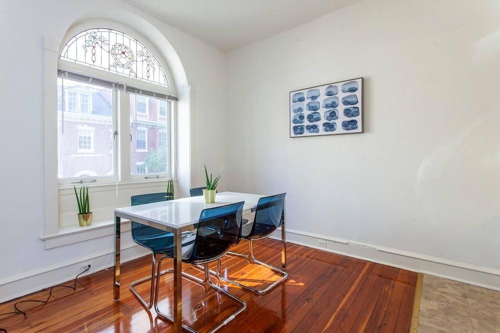 Rittenhouse GEM - Elevator, Gym, Location