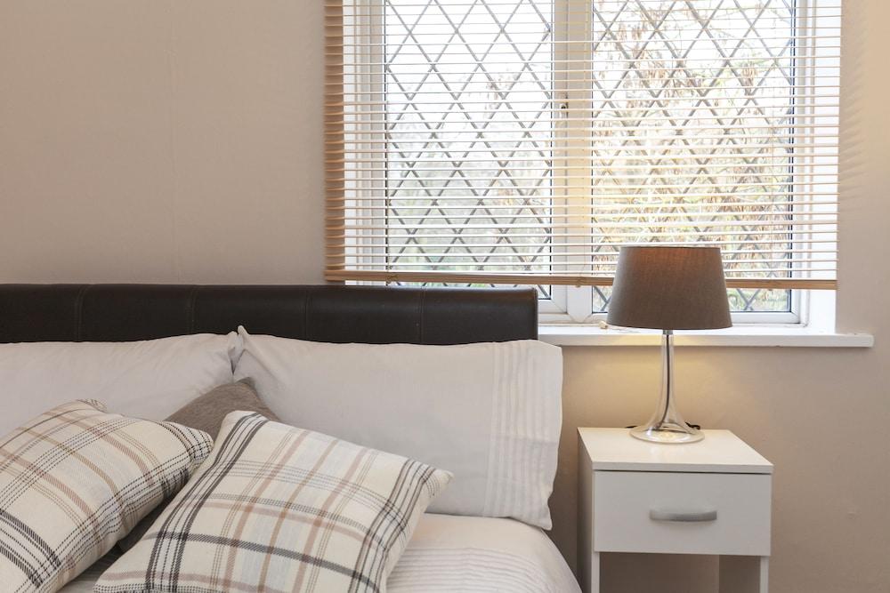 Astley 3 bedroom house