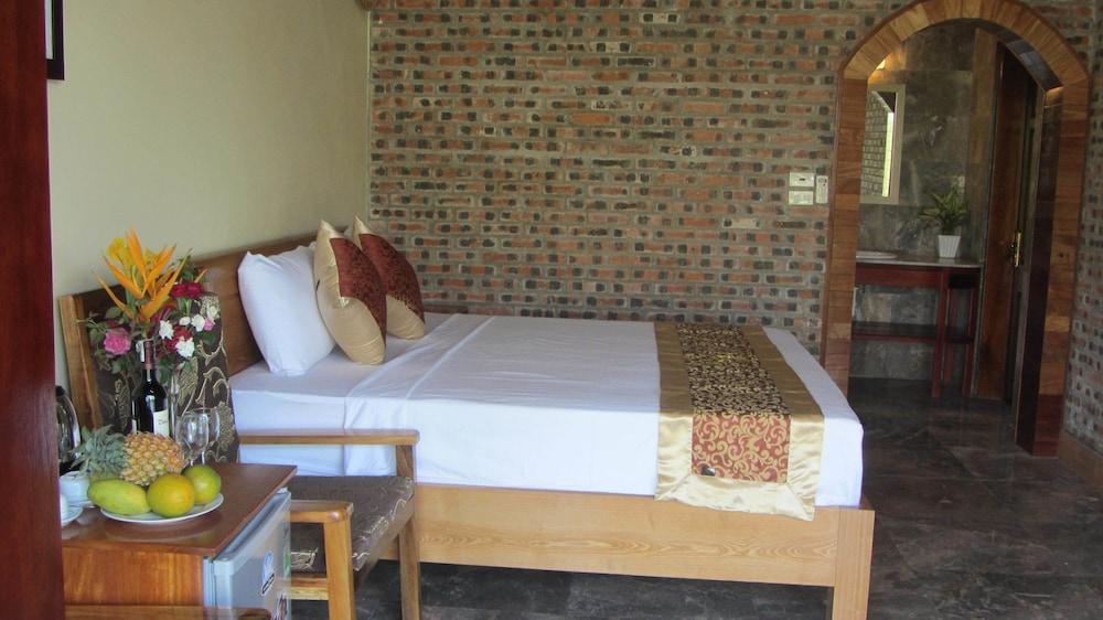 Rustic Houses Tam Coc