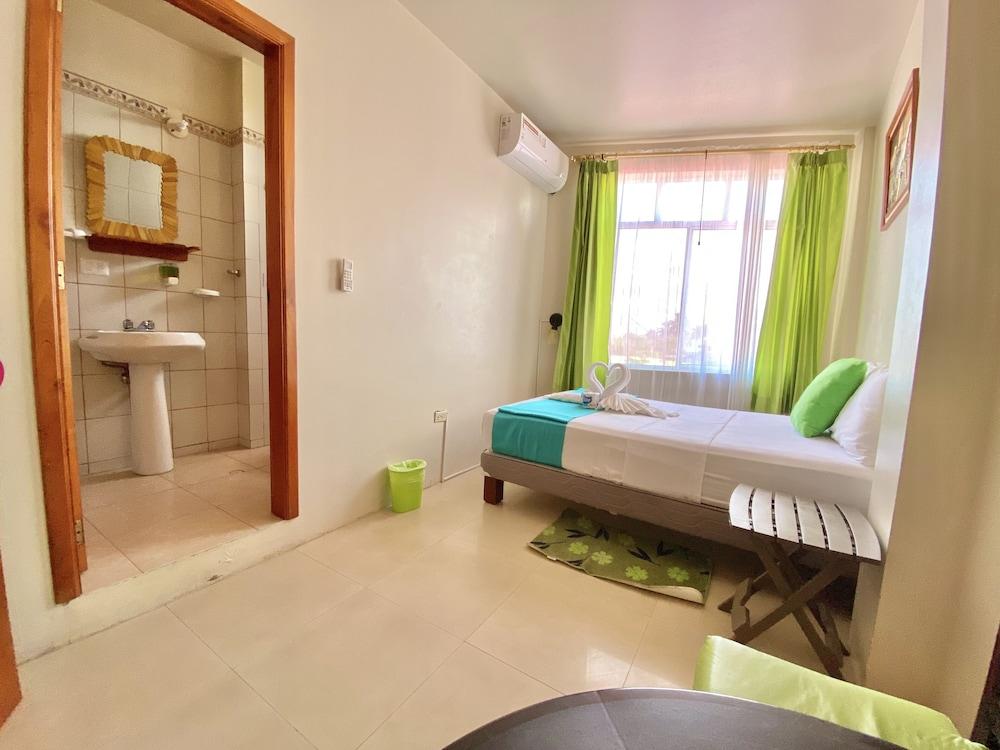 Hostal Rincon de George