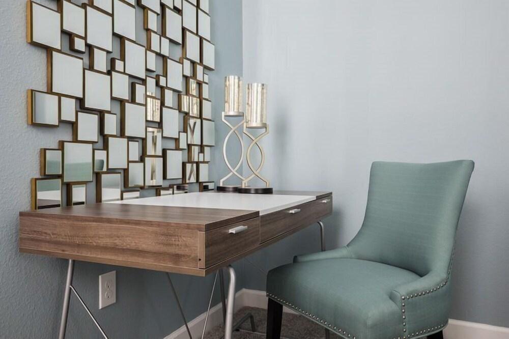 ChampionsGate 8BR Pool Home