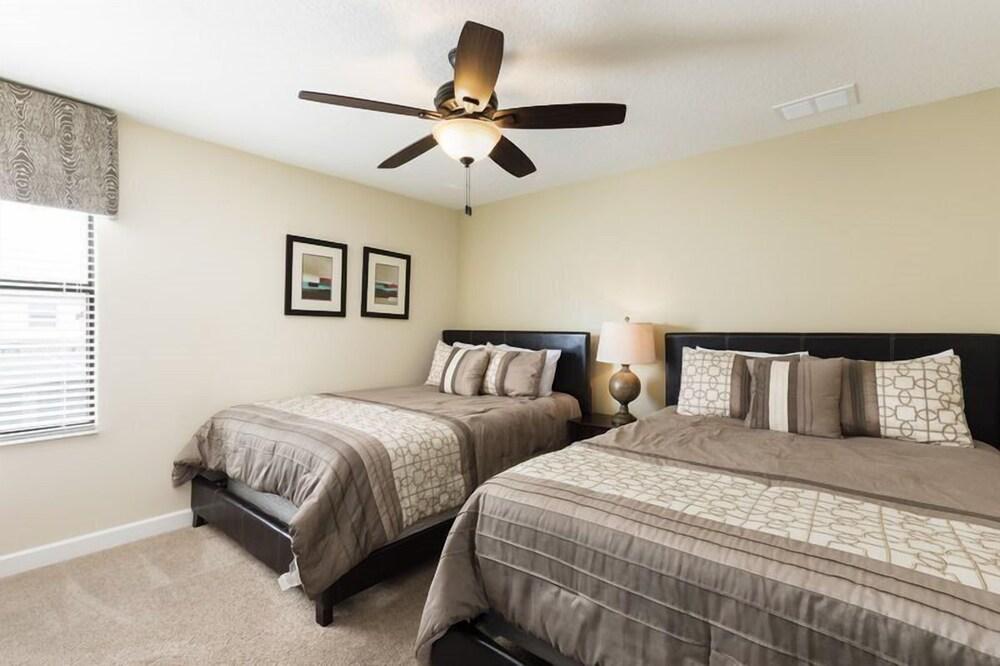 8BR ChampionsGate Pool Home