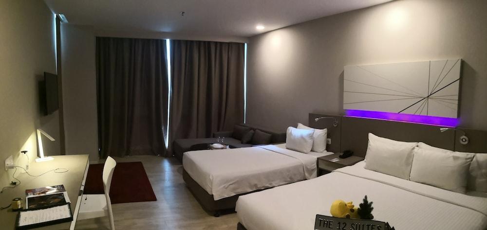 The 12 Suite Empire Damansara