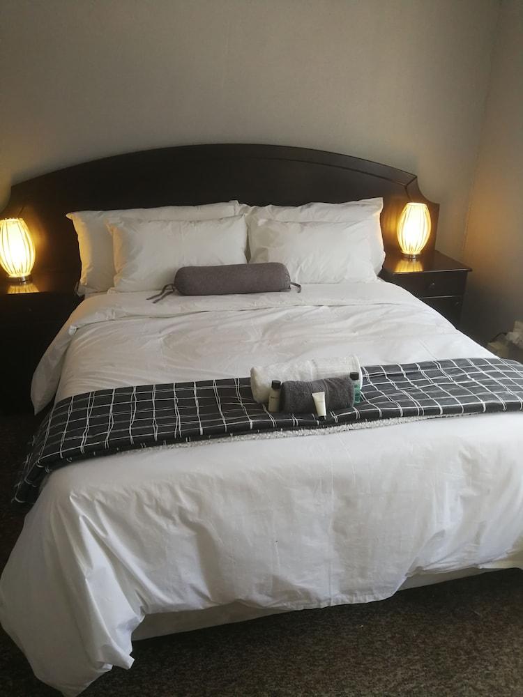 Cape Pine Guest House