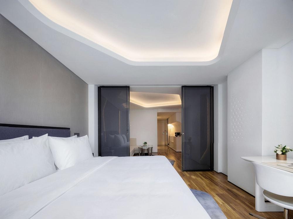 Flyzoo Hotel - Alibaba