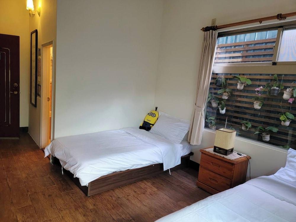 Lohas Gallery Long Stay Hostel