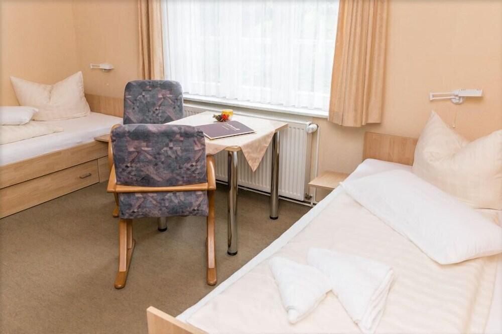 Aura Pension Brockenblick