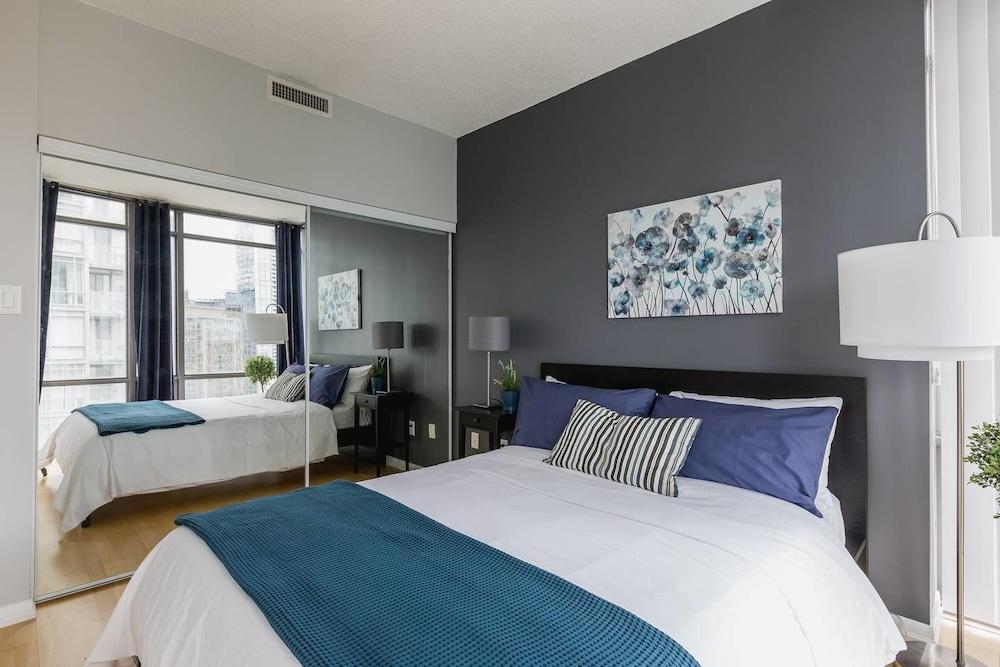 Luxurious 2-bedroom Condo