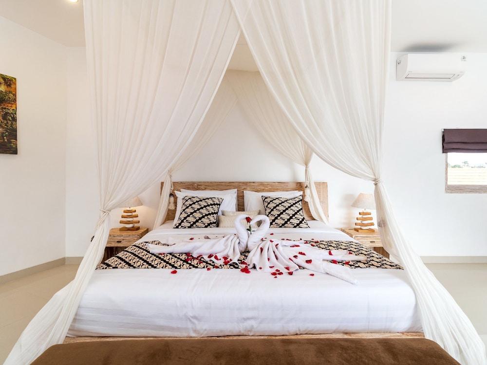 Villa Hiburan 1 by Villa Finder