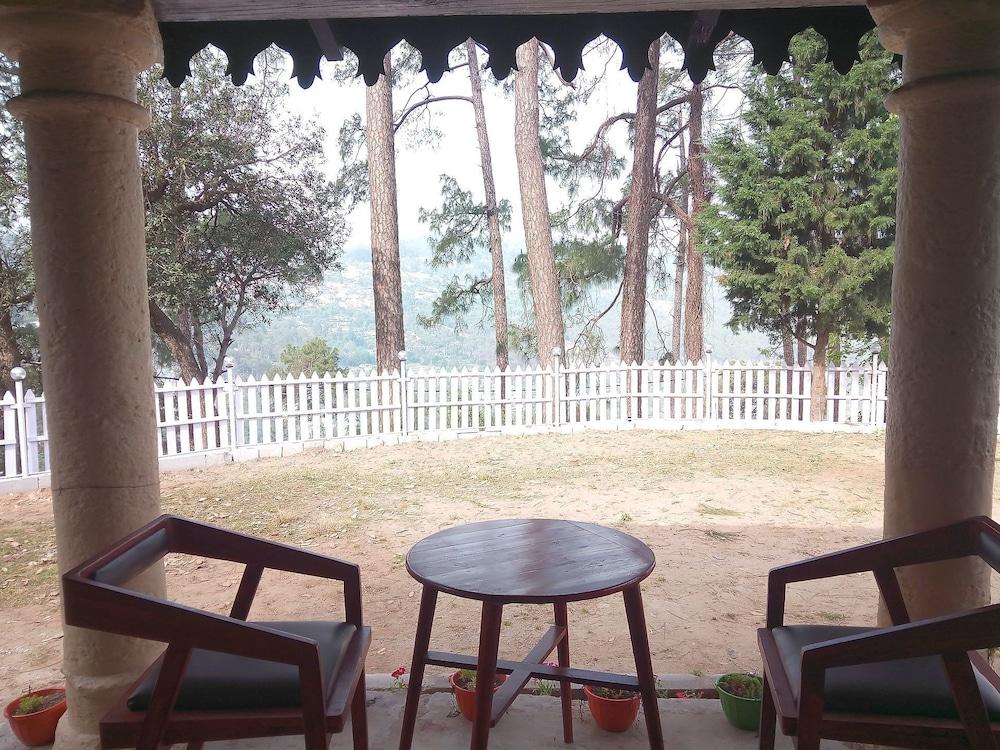 Frozen Woods Resorts Bungalow