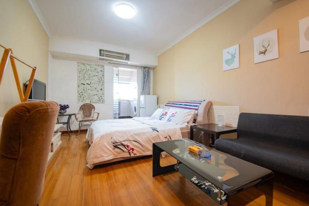 Shenzhen To World Holiday Apartment