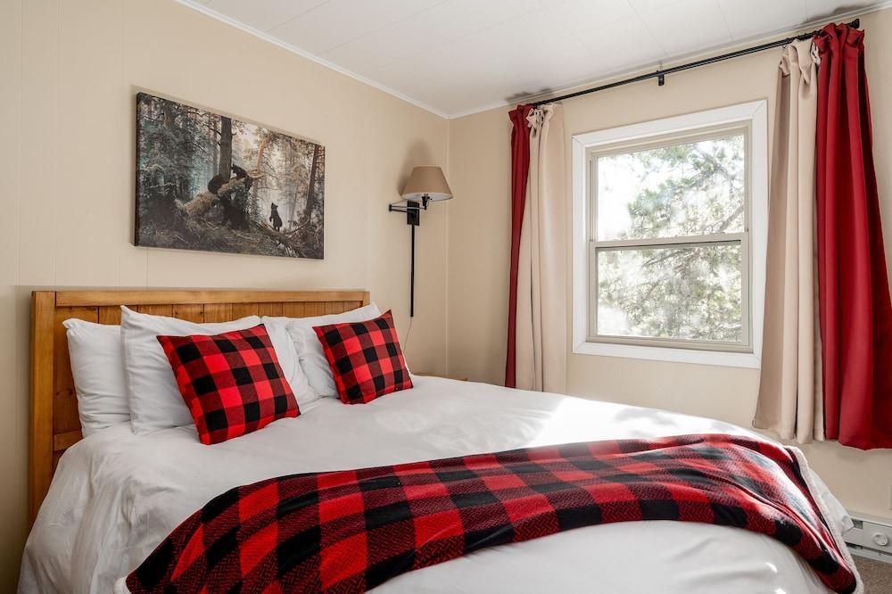 Shepherd Family Retreats- FOX