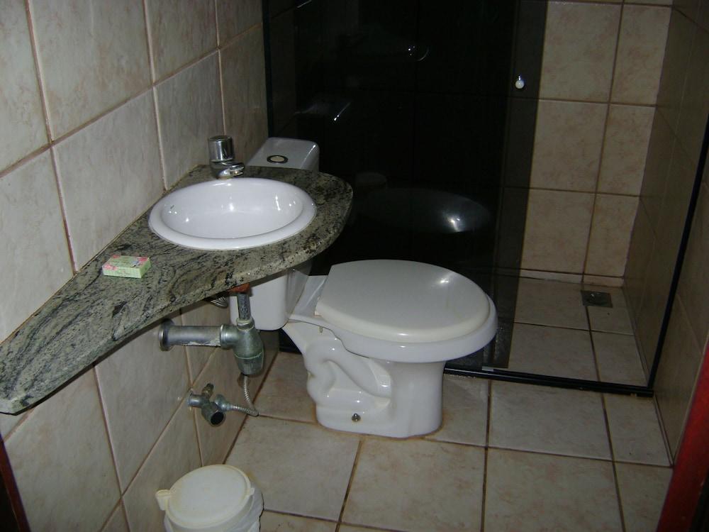 Pousada Paraíso das Canárias