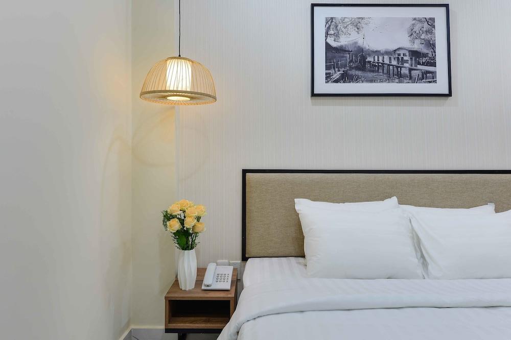 Akoya Saigon Central Hotel