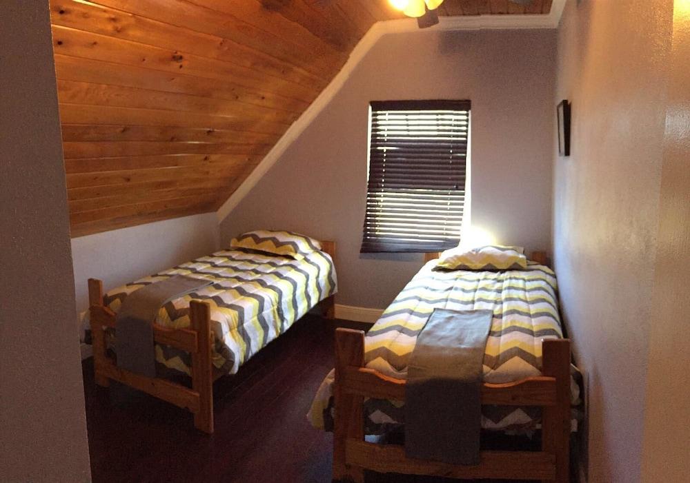 Point Of View Townhouse