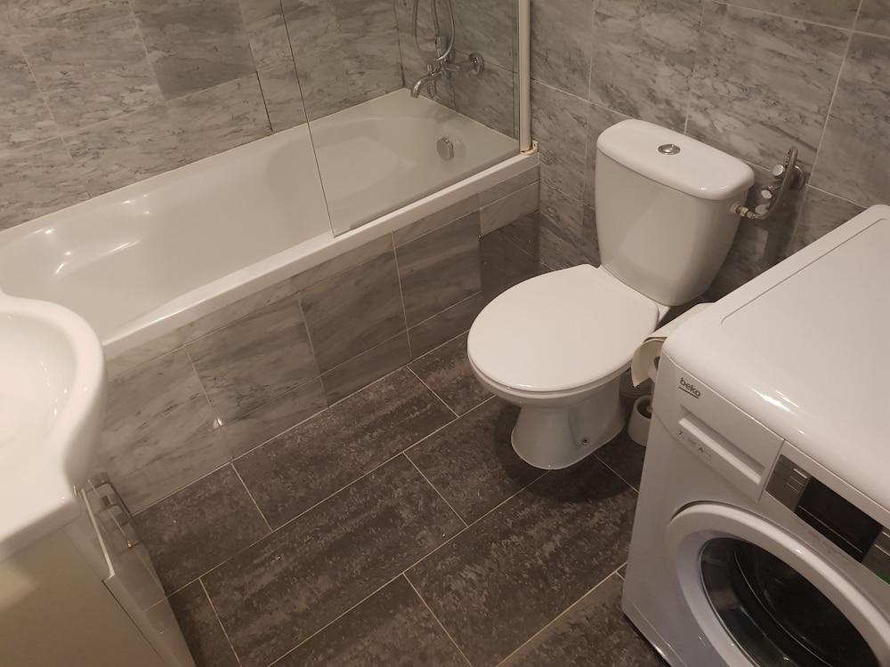 Amazing Flat near Center