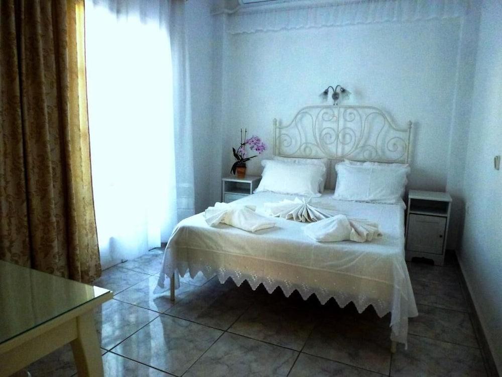 Bougainvillea Suites