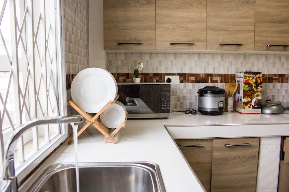 EmpireLux Middle Floor