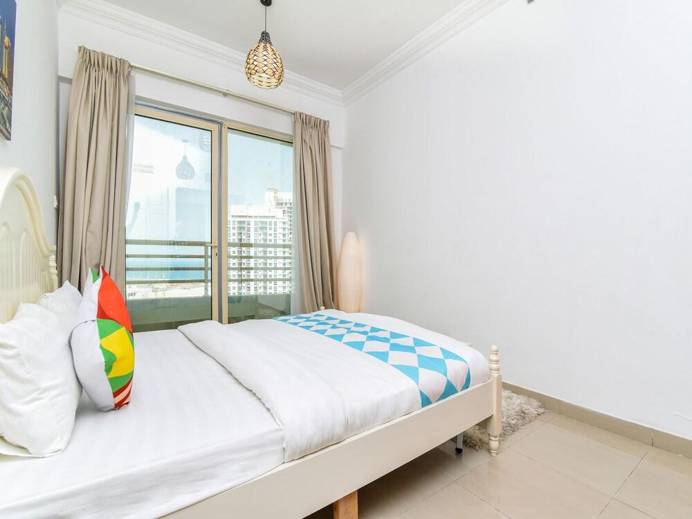 OYO Home 185 Marina Facing 2BHK