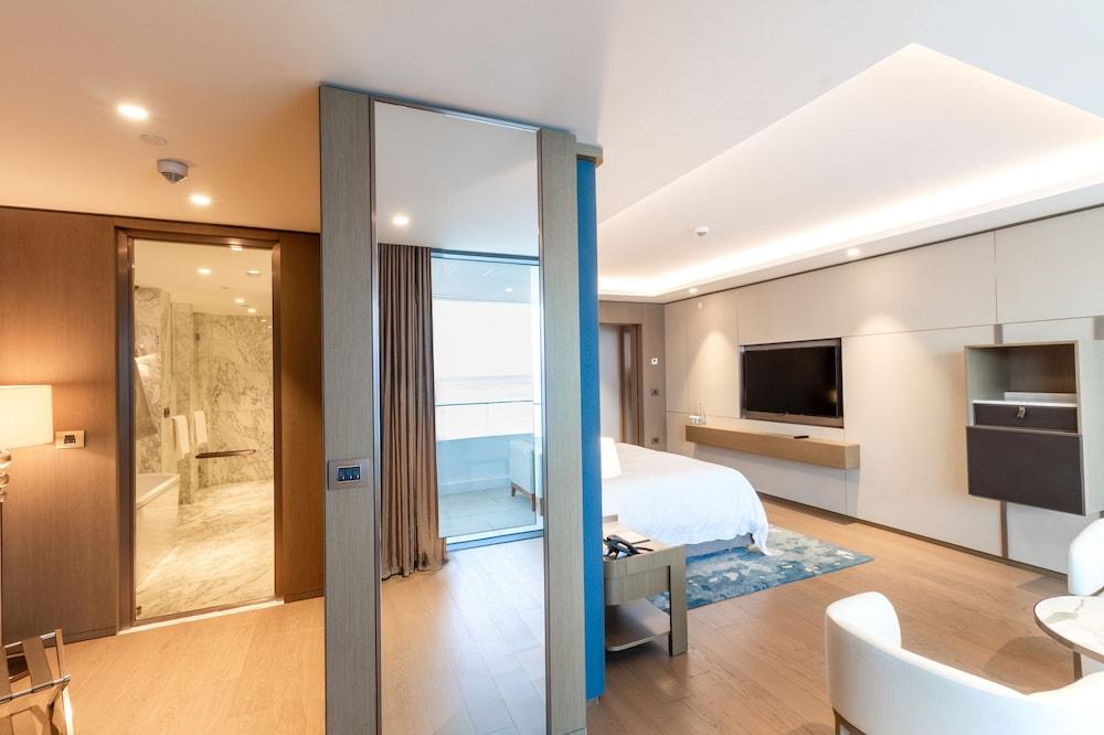 Reges, a Luxury Collection Resort & Spa, Cesme