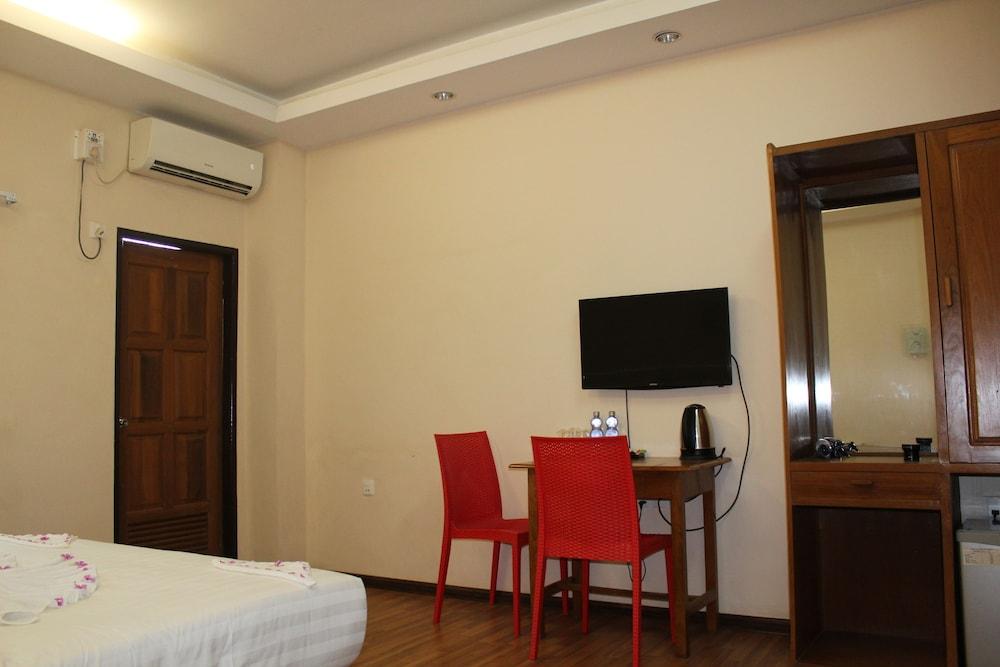 Law Ka Thit Sar Hotel - Hostel