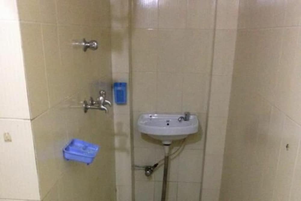 Hotel Radhika Palace