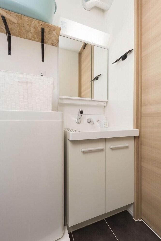 C3 Maison Philippe Shitaya 303